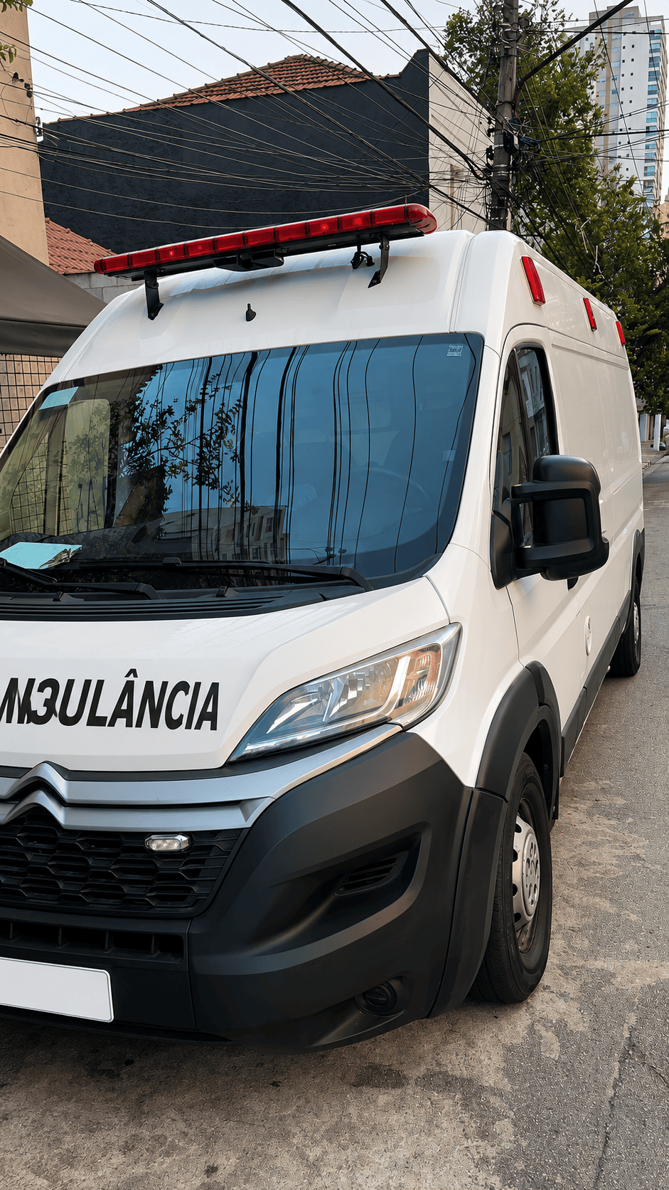 Ambulância CN Remoções